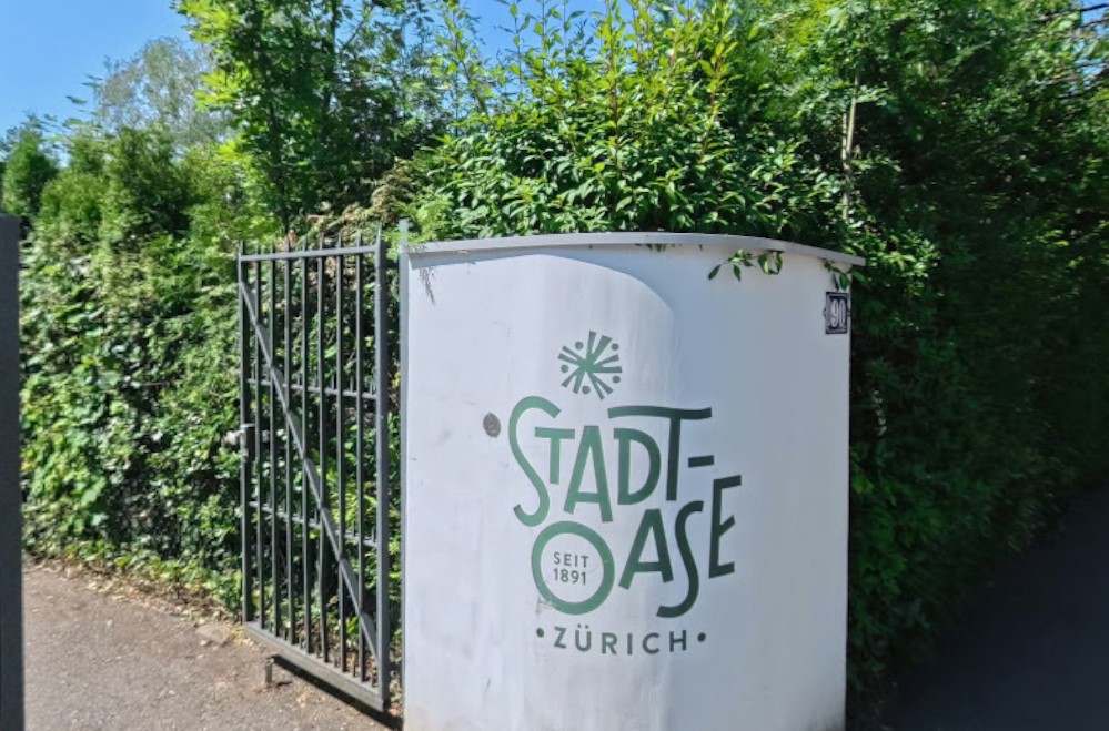 Eingang Stadtoase Zürich
